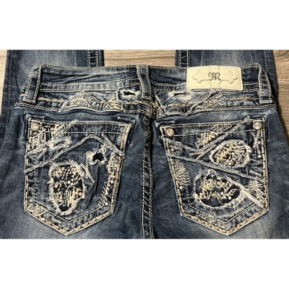 Miss Me Signature Embroidery Destroyed Pocket LowRise Skinny Jeans SZ 26 (28x31) - Picture 8 of 11